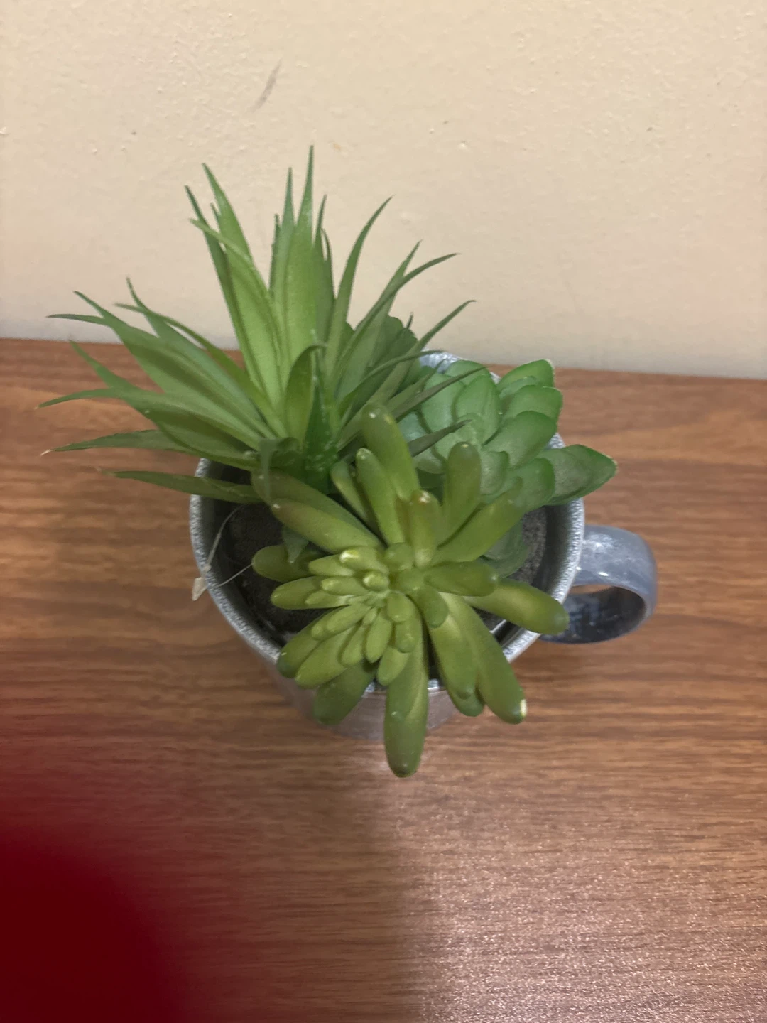⚽ Faux Succulent Plant in Ceramic Mug Planter - photo 2