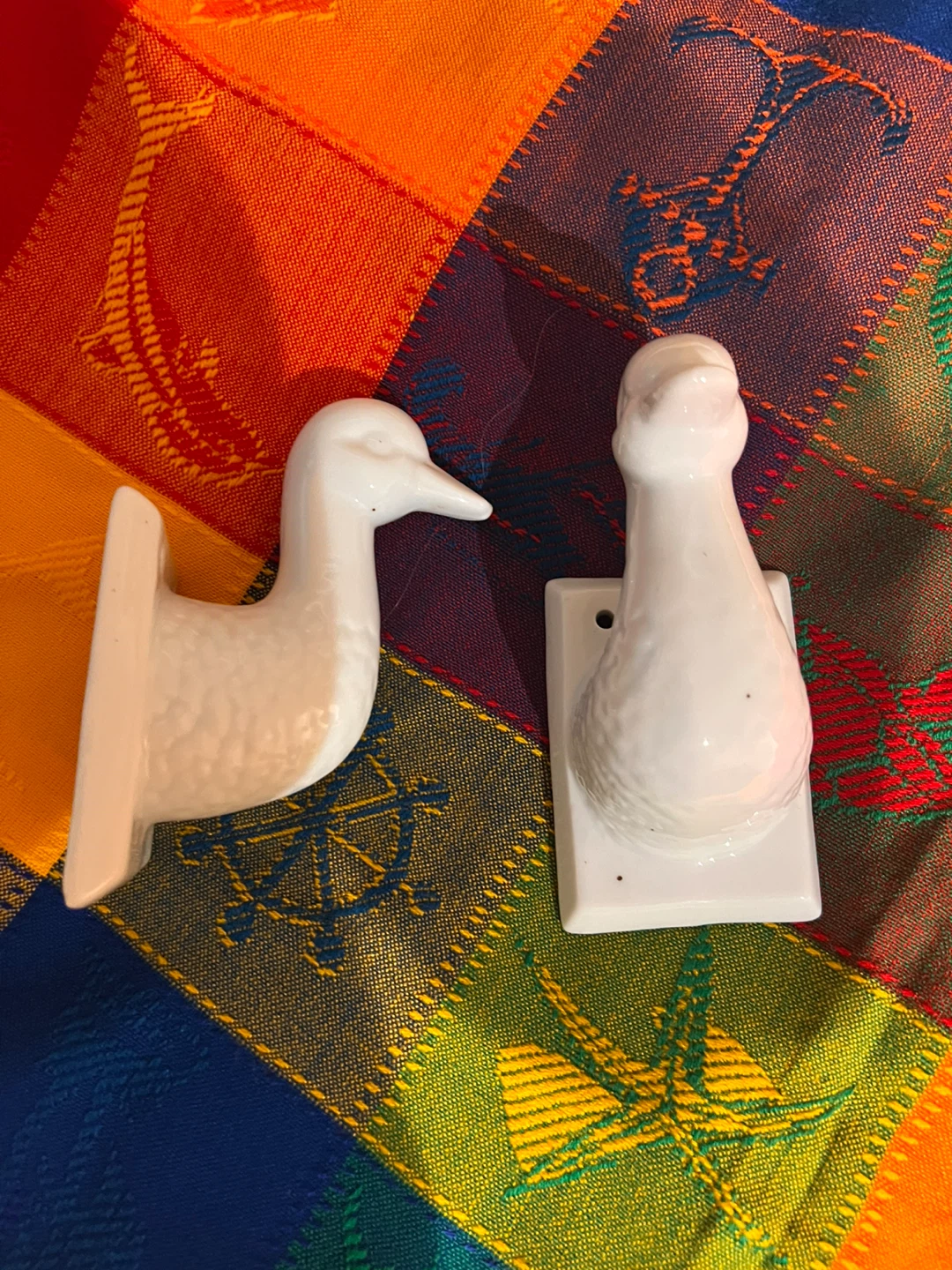 2 Vintage White Ceramic Duck Head Wall Hooks