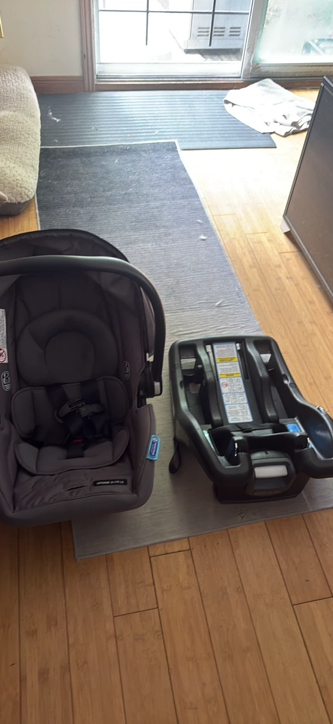 Chicco KeyFit 30 Infant Car Seat and Base