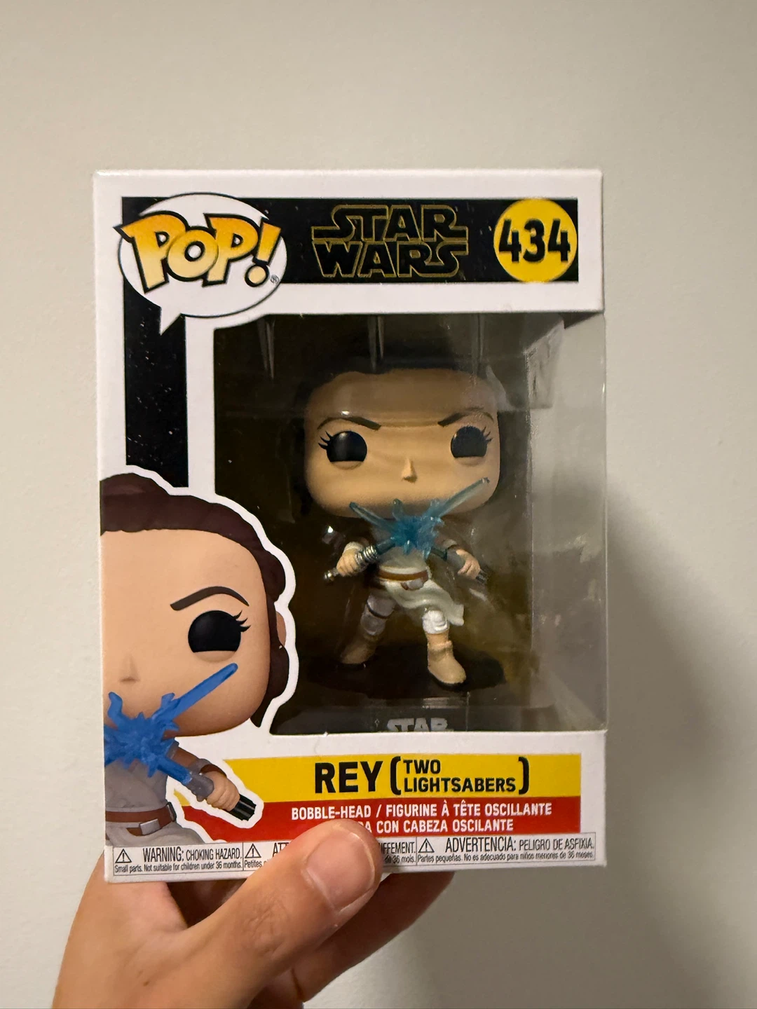 ⚽ Funko Pop! Star Wars Rey (Two Lightsabers) #434