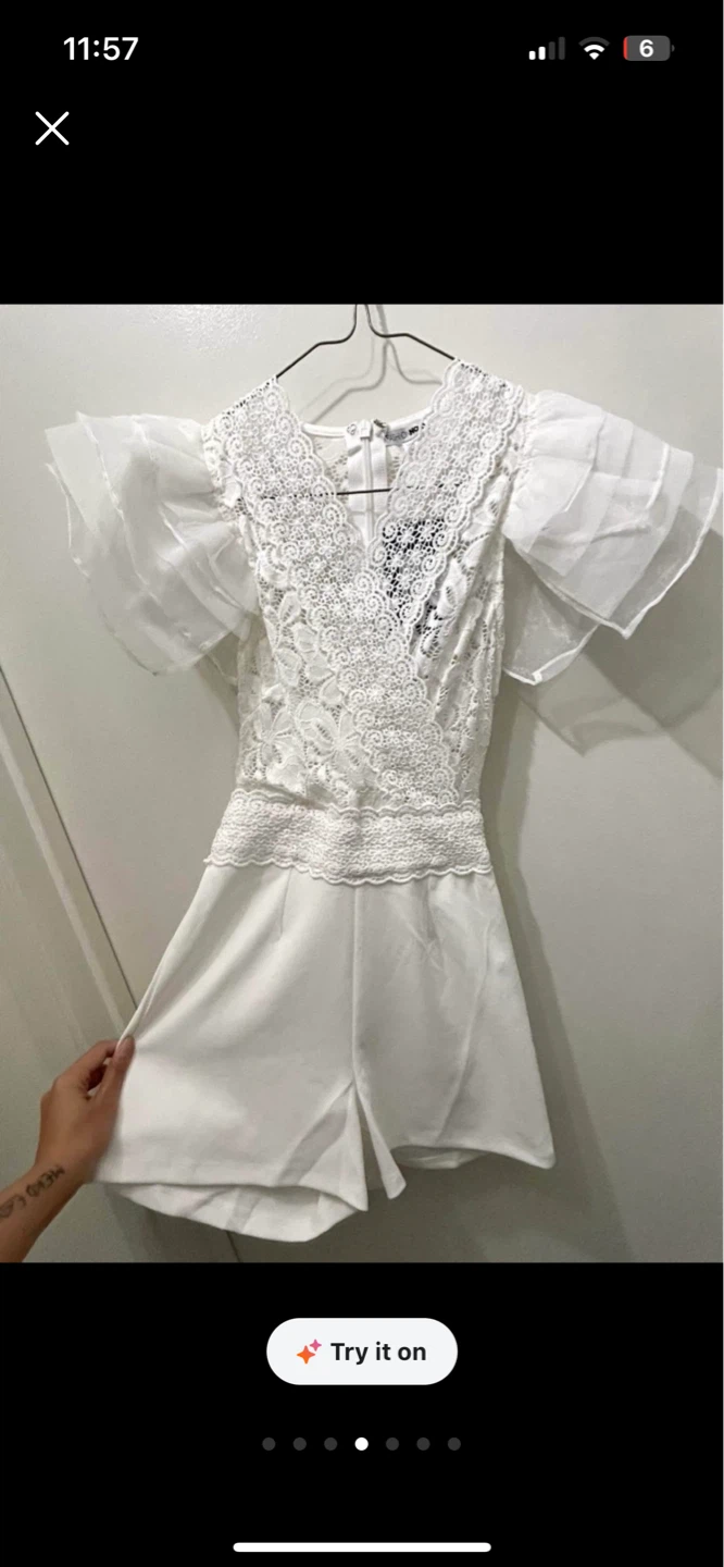 White Lace Romper/Jumper - size xs - photo 3