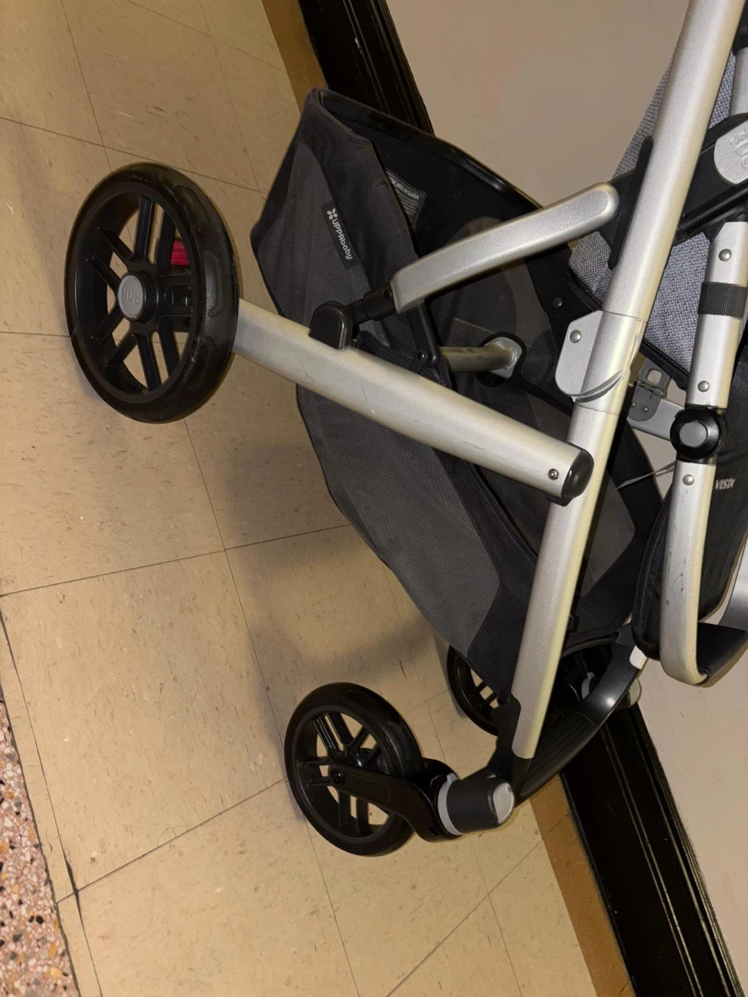 UPPAbaby Vista V2 stroller - photo 3