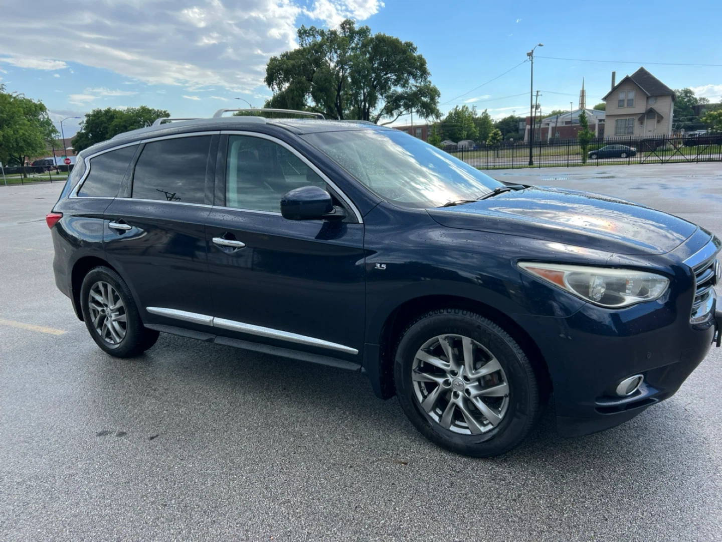 Infiniti QX60 SUV - photo 2