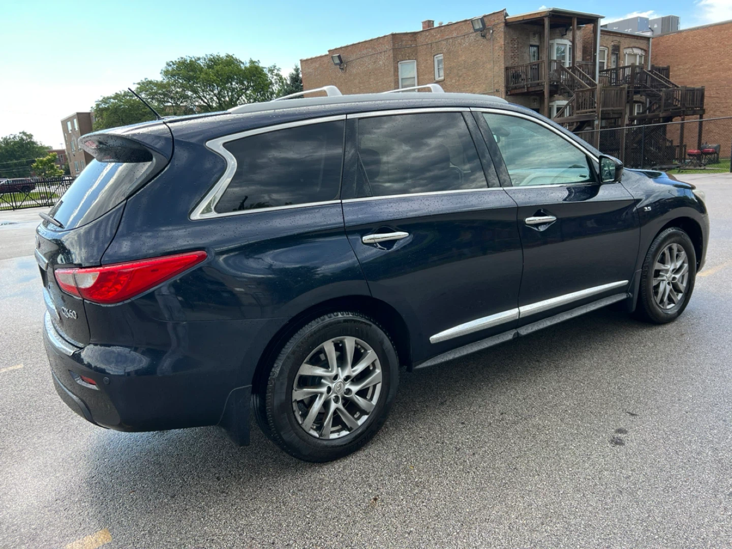 Infiniti QX60 SUV - photo 4
