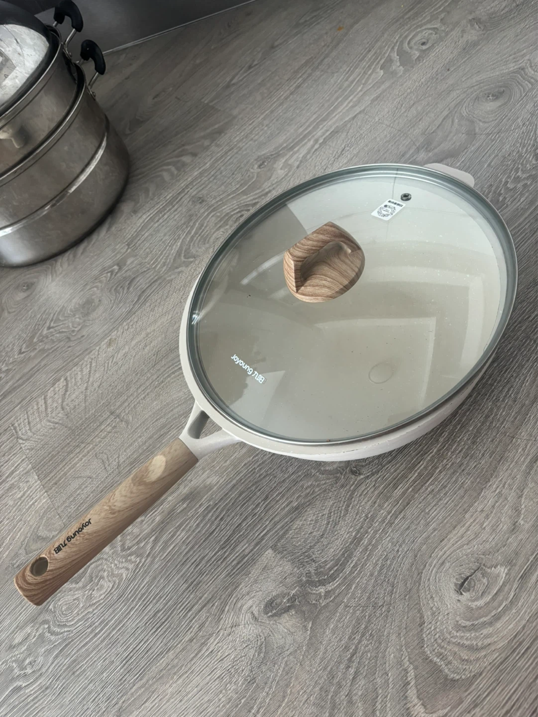 Joyoung Wok Pan with Lid