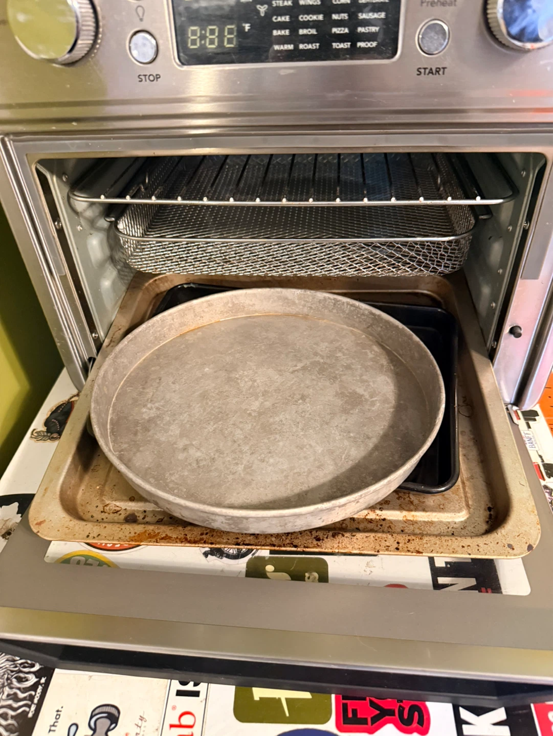 Frigidaire Digital Air Fryer Oven - photo 3