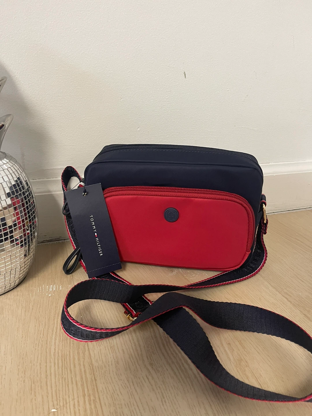 Tommy Hilfiger Camera Bag Navy/Red