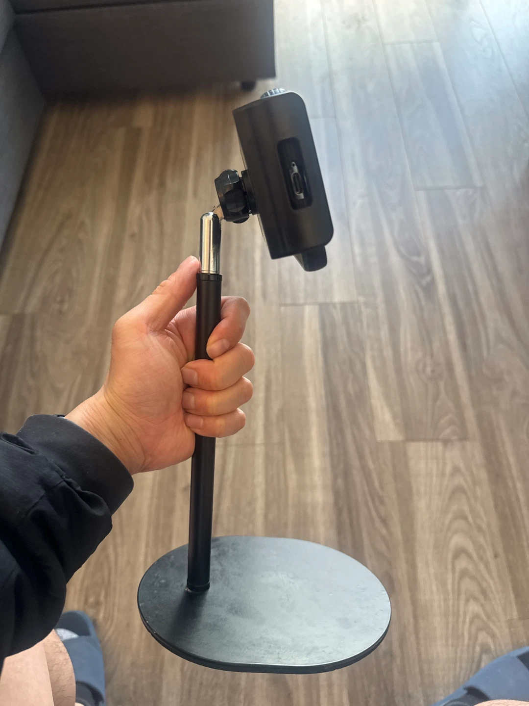 Adjustable Phone Stand Holder - photo 4