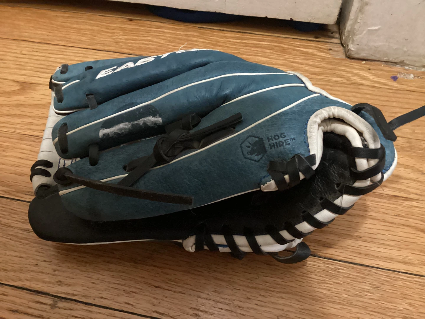 ⚽️Small kid's Easton Baseball Glove