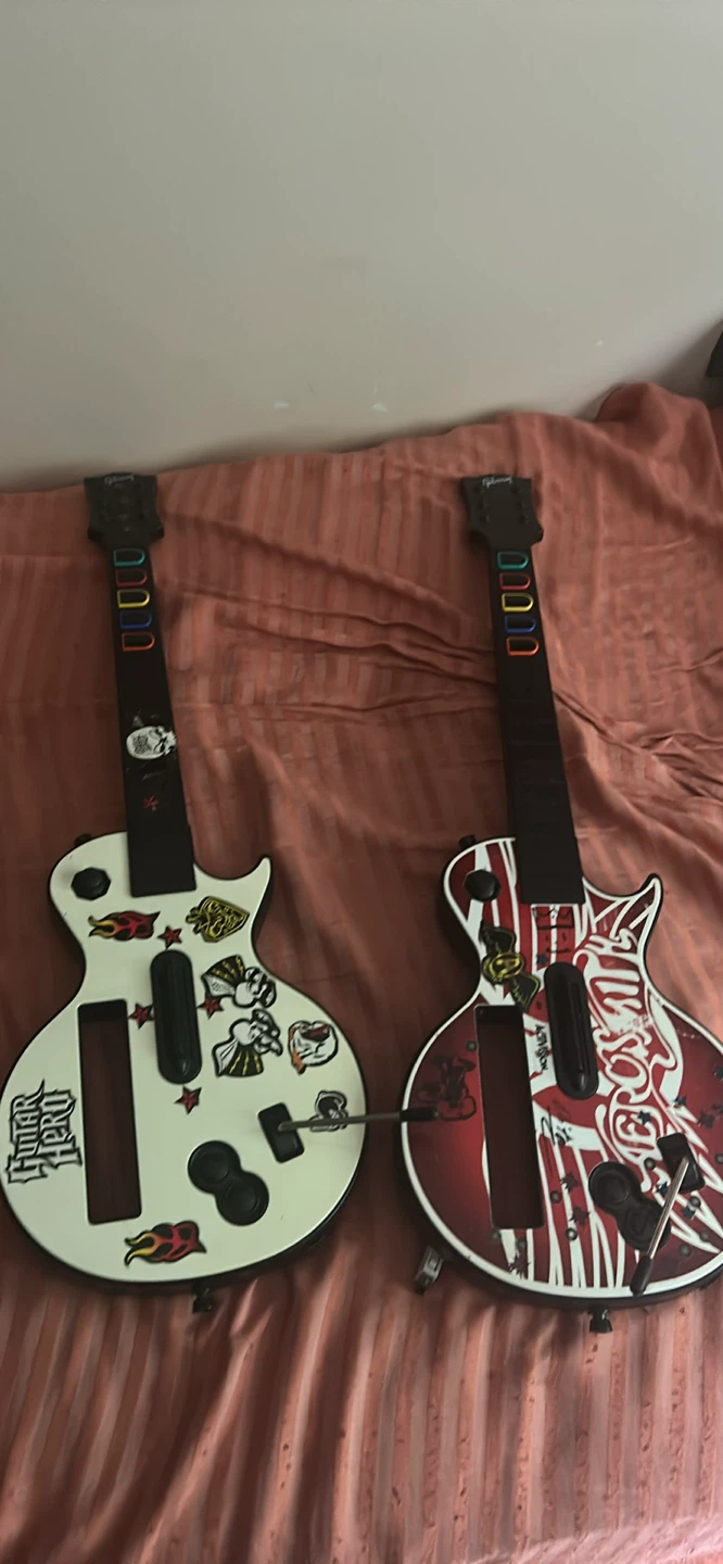 Guitar Hero Wii Controllers