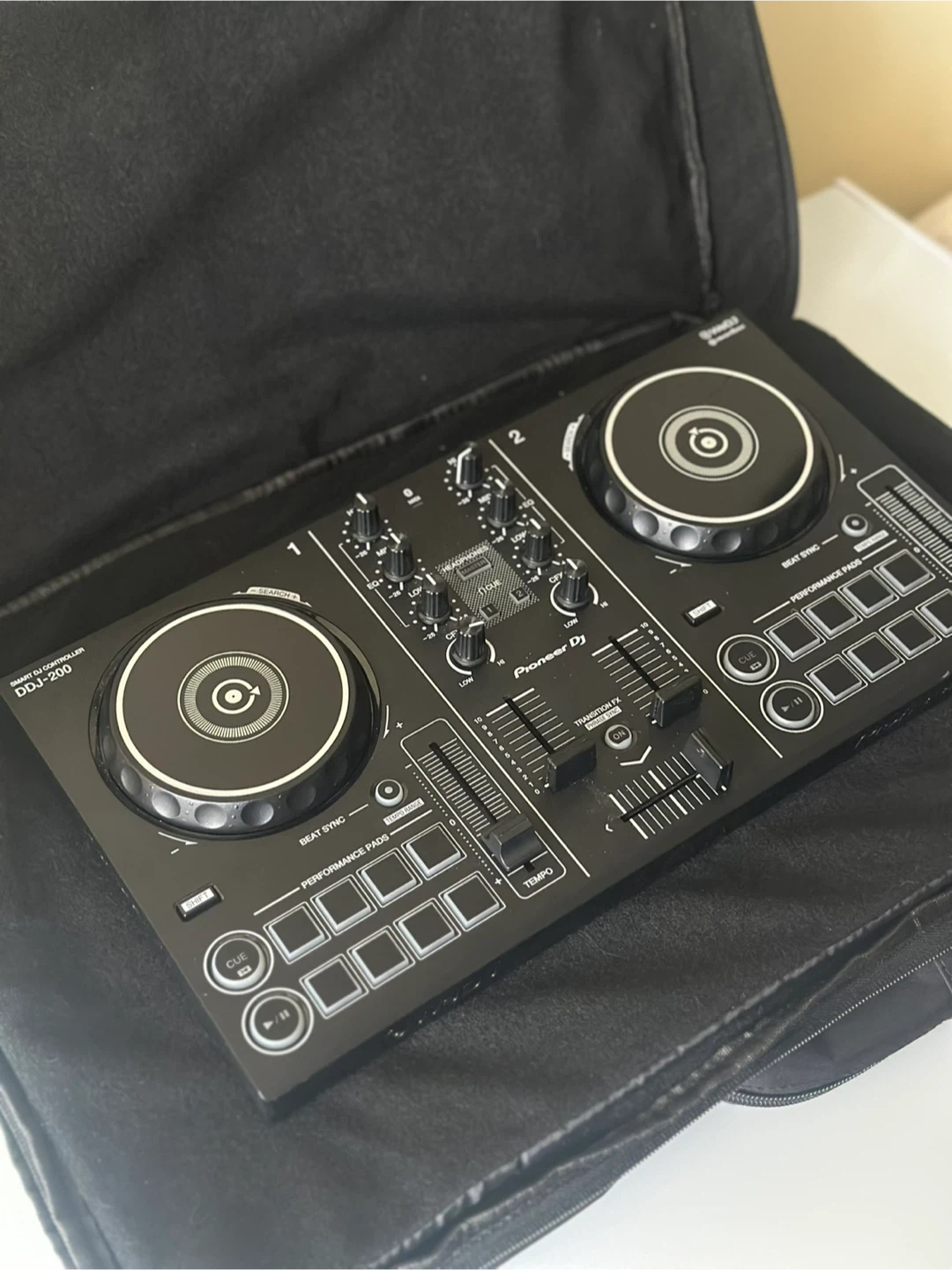 Pioneer DJ DDJ-200 DJ Controller - photo 2
