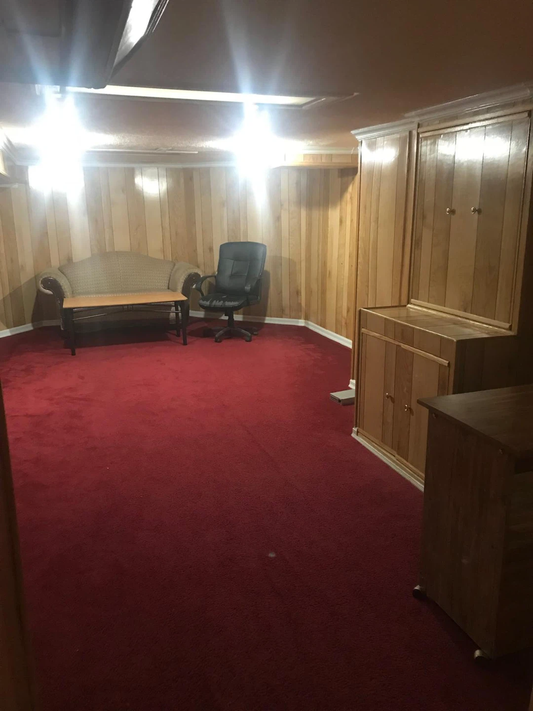 BASEMENT APARTMENT FOR RENT