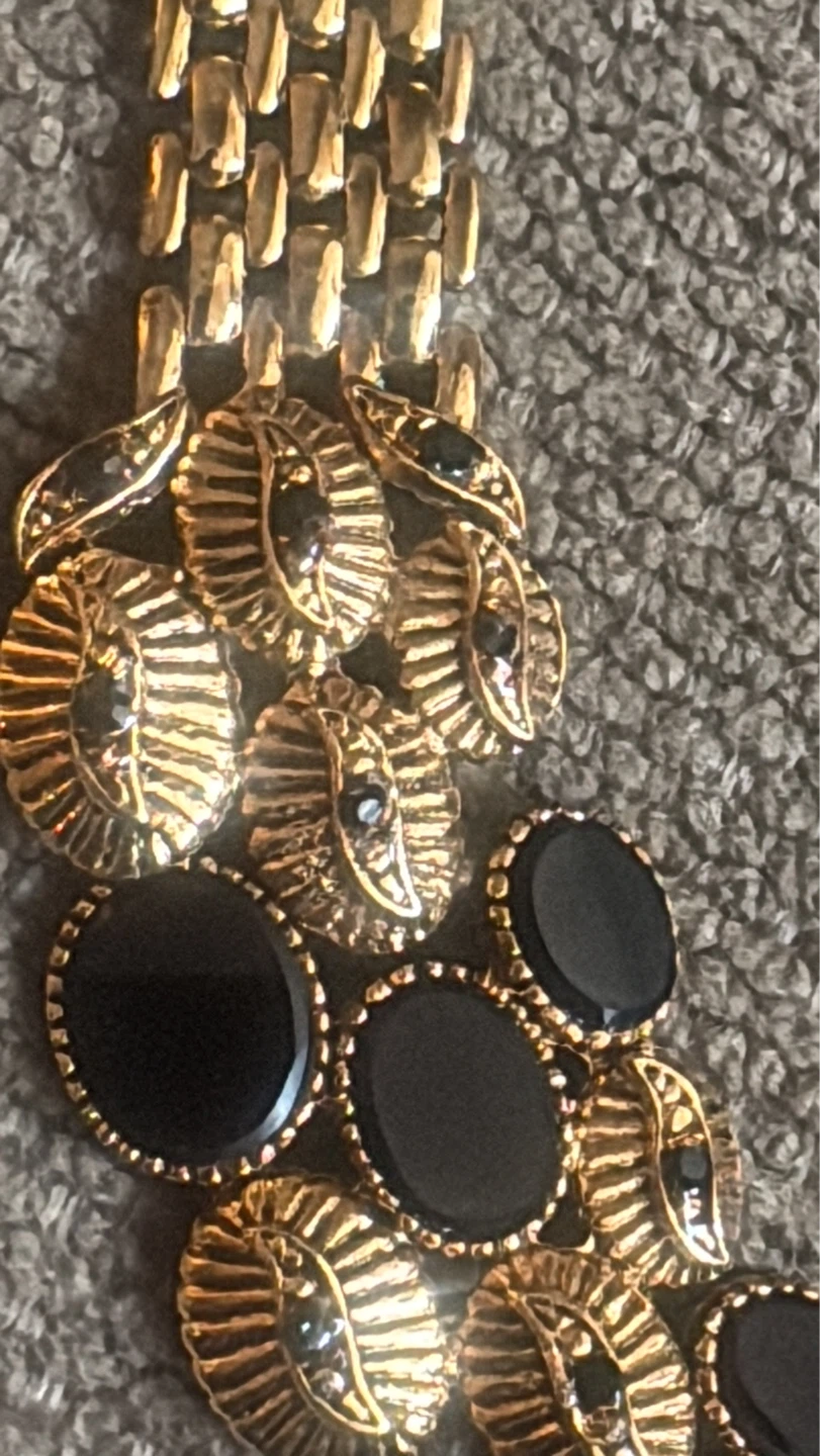 ⚽️Gold Tone Statement Necklace with Black Accents - photo 4