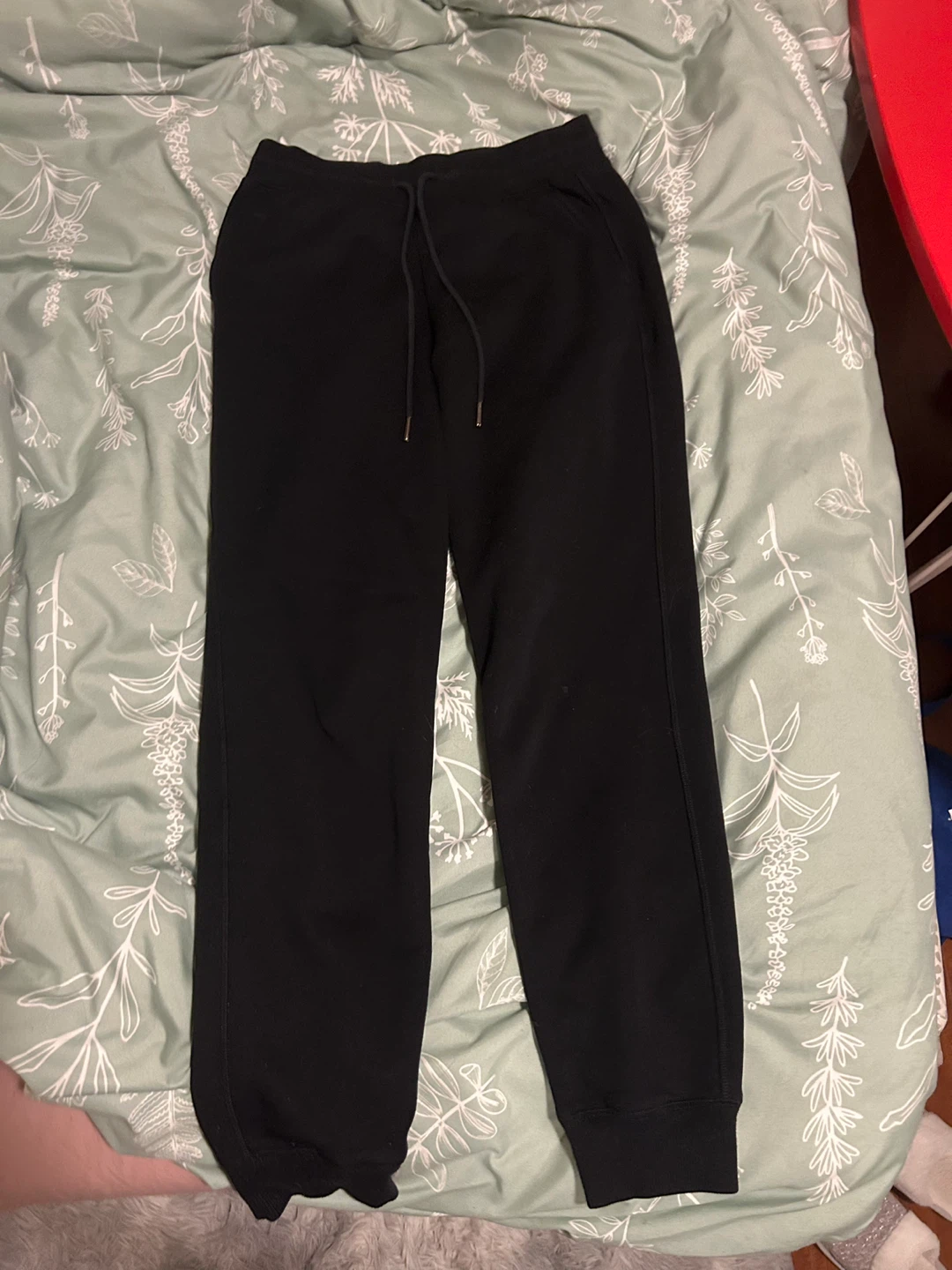 UNIQLO HEATTECH Black Joggers - size s