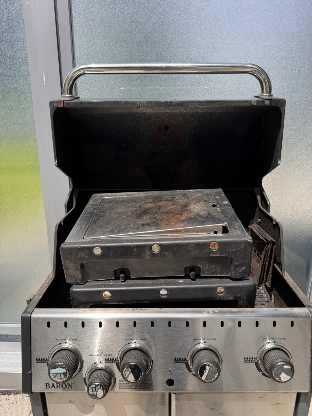 Broil-Mate Baron BBQ Grill with Propane Tank - photo 2