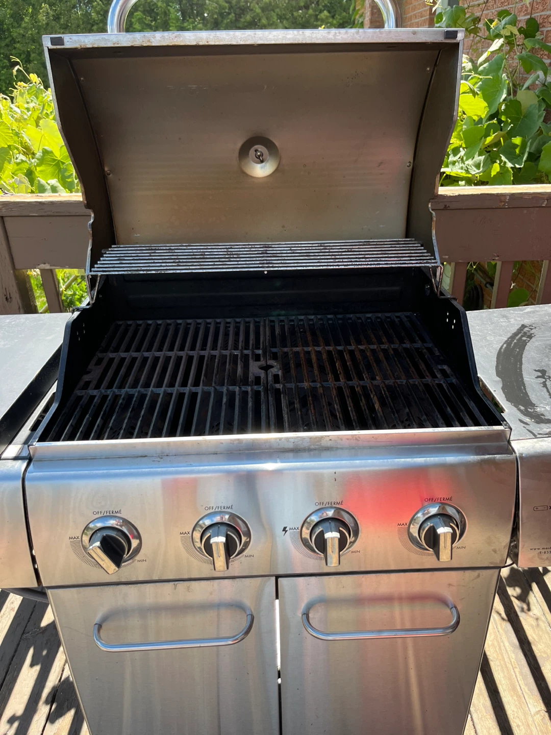 Master Chef 4-Burner Stainless Steel BBQ Grill - photo 2
