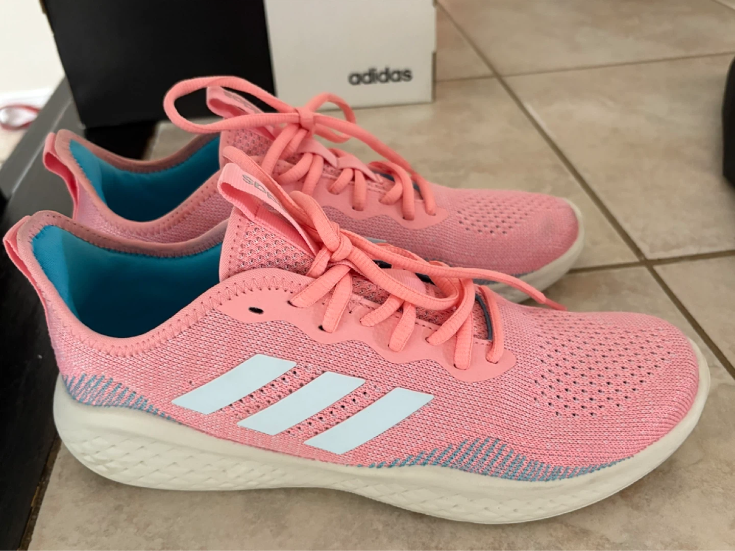 Adidas Women's Pink Running Shoes - photo 2
