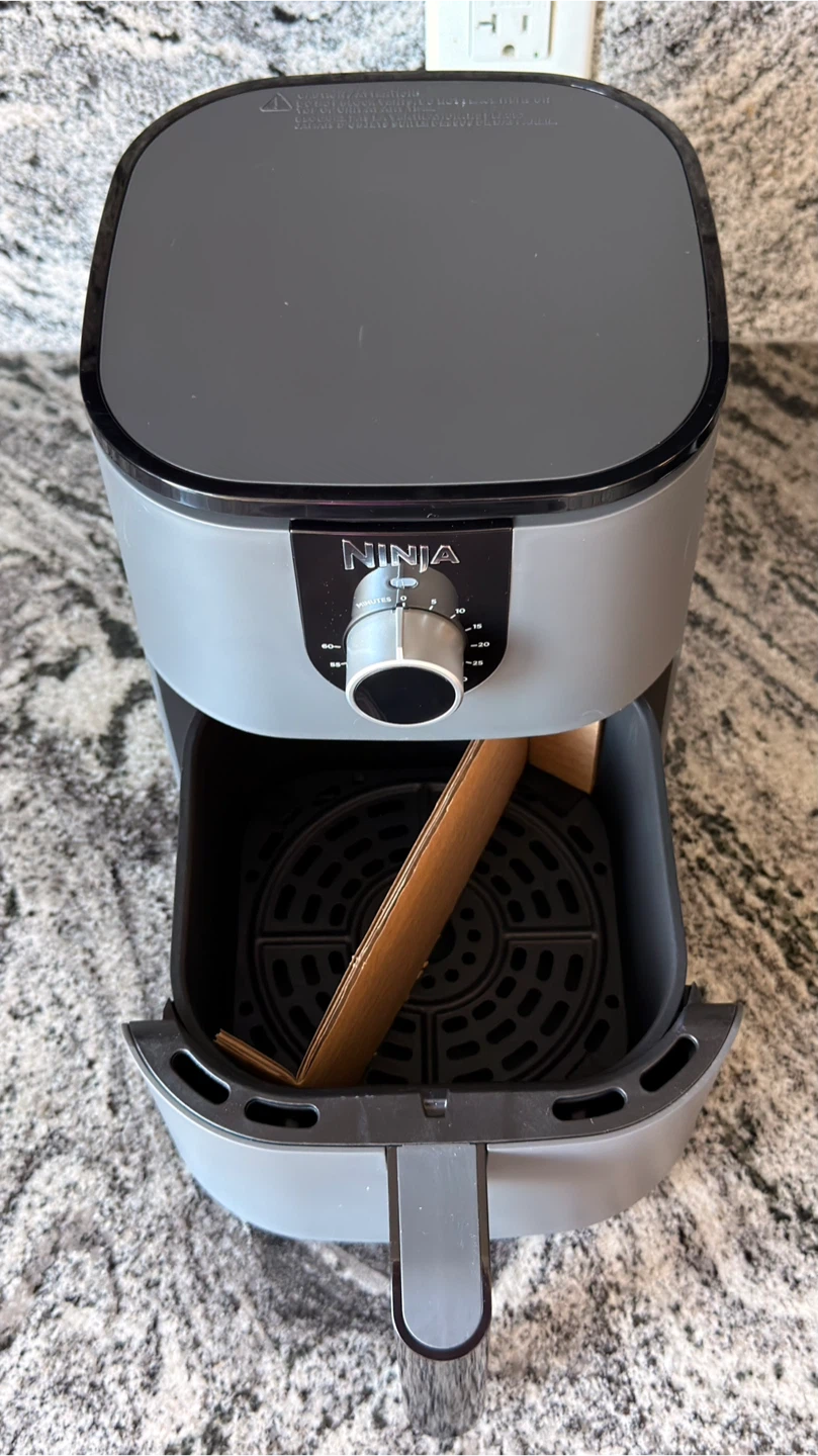 Ninja Air Fryer AF080C -NEVER USED - photo 4