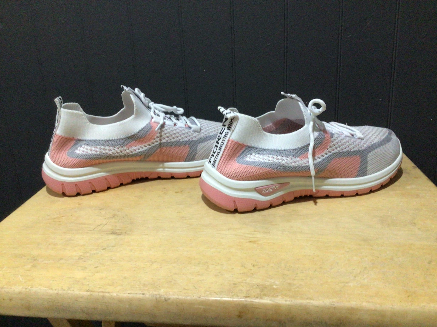 Women’s gym shoes - photo 4