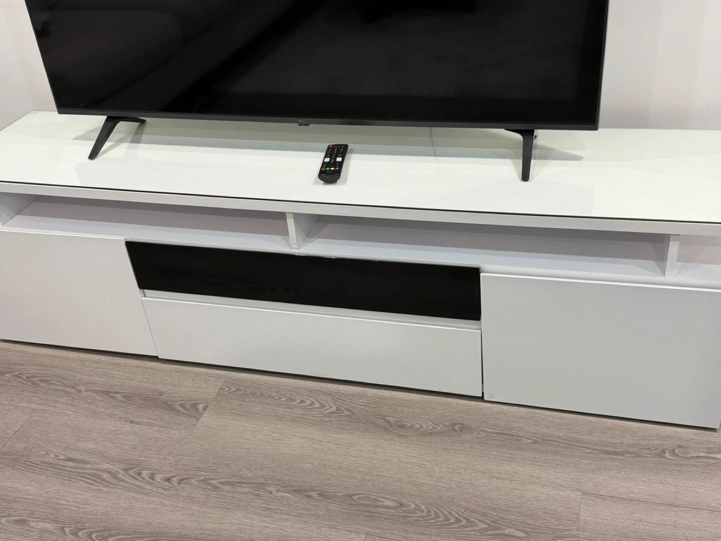 Midea Chest Freezer - photo 2