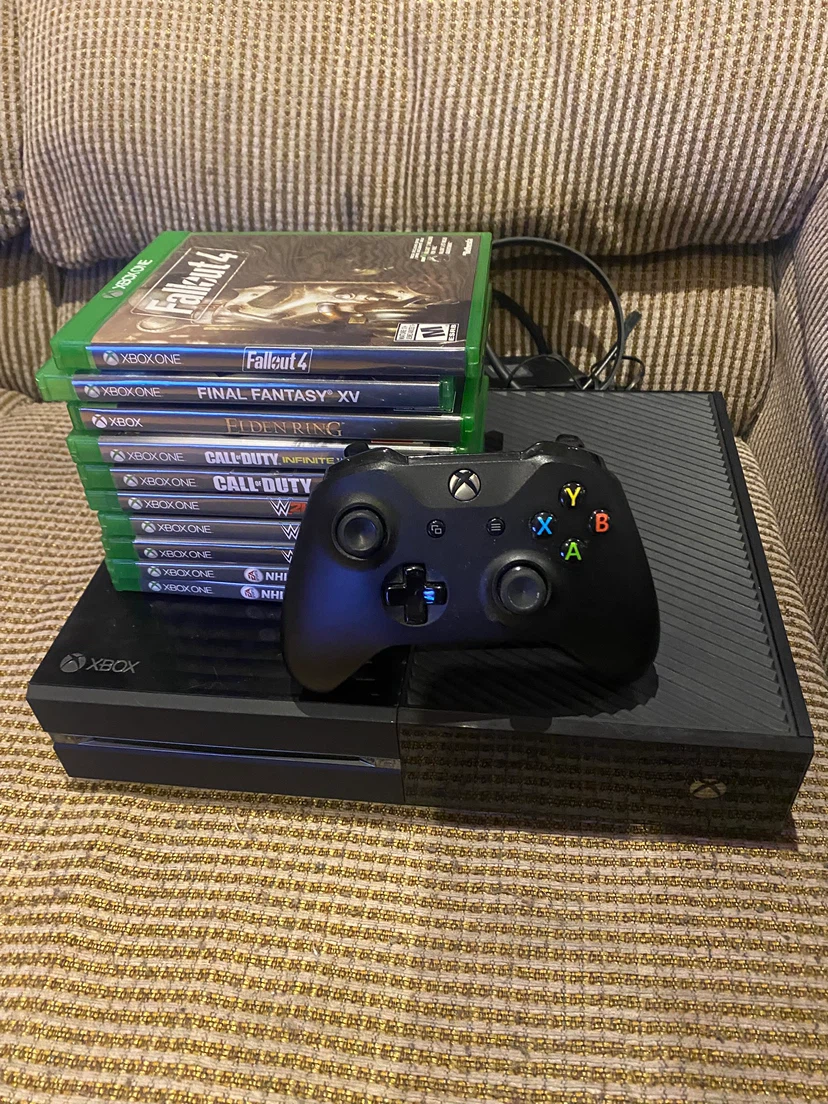 Xbox one with one controller and games