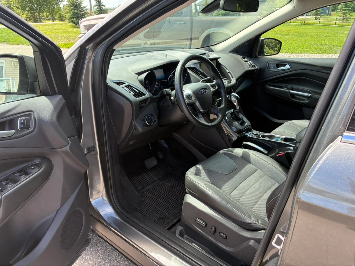 2014 Ford Escape Titanium AWD - photo 4