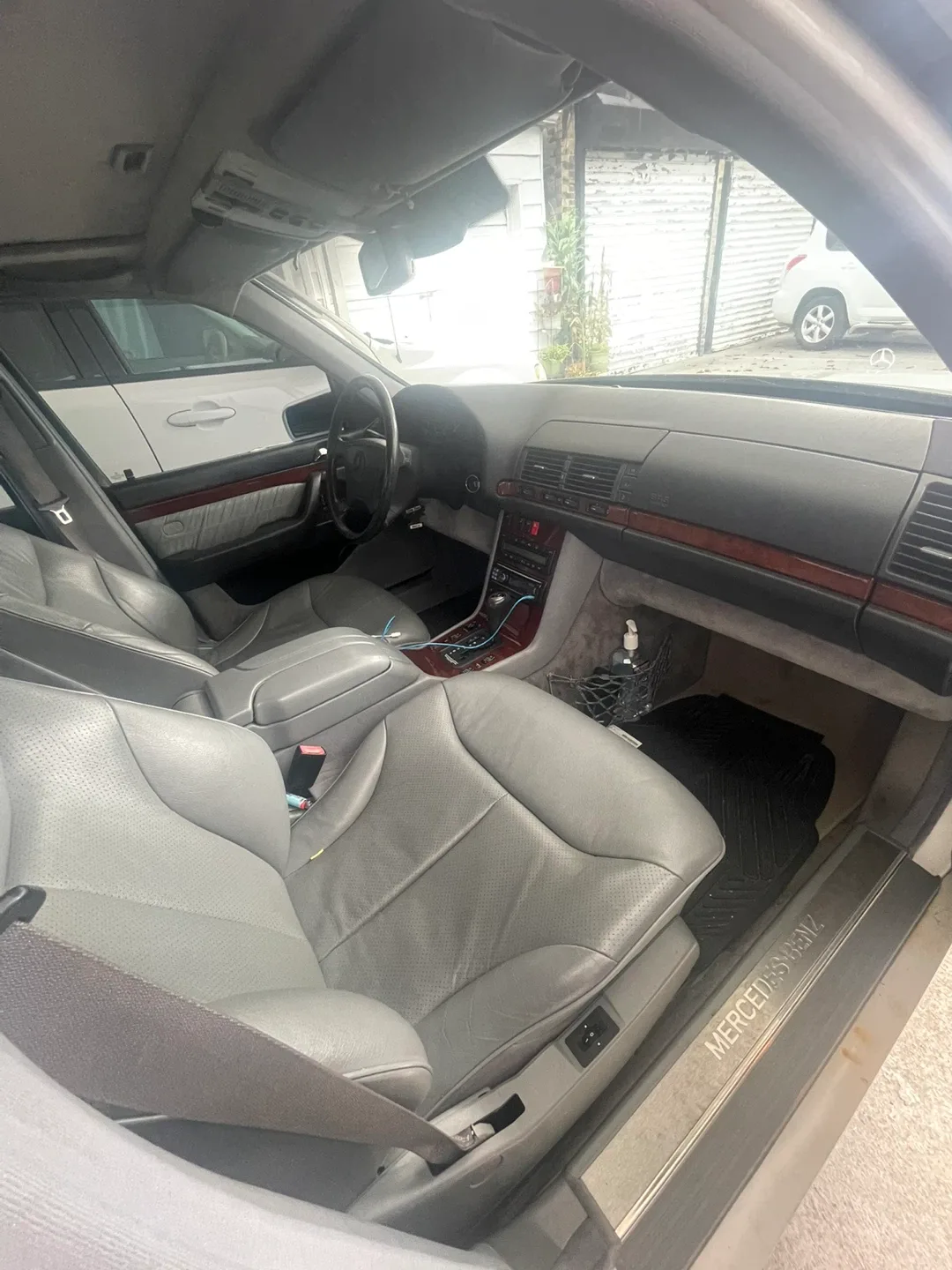 1999 Mercedes-Benz S320 (V6) clean title - photo 4