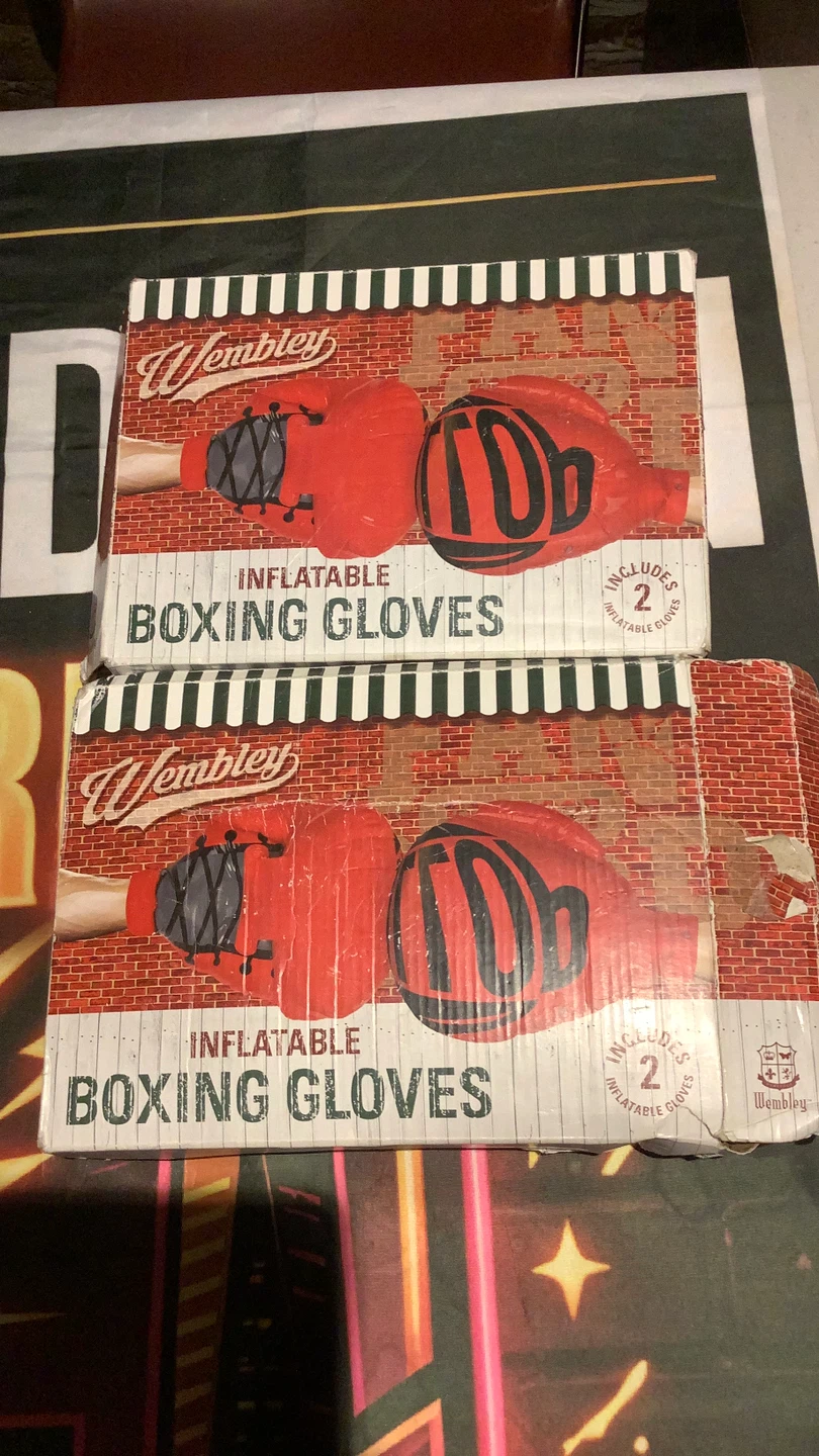 Wembley Inflatable Boxing Gloves - Red