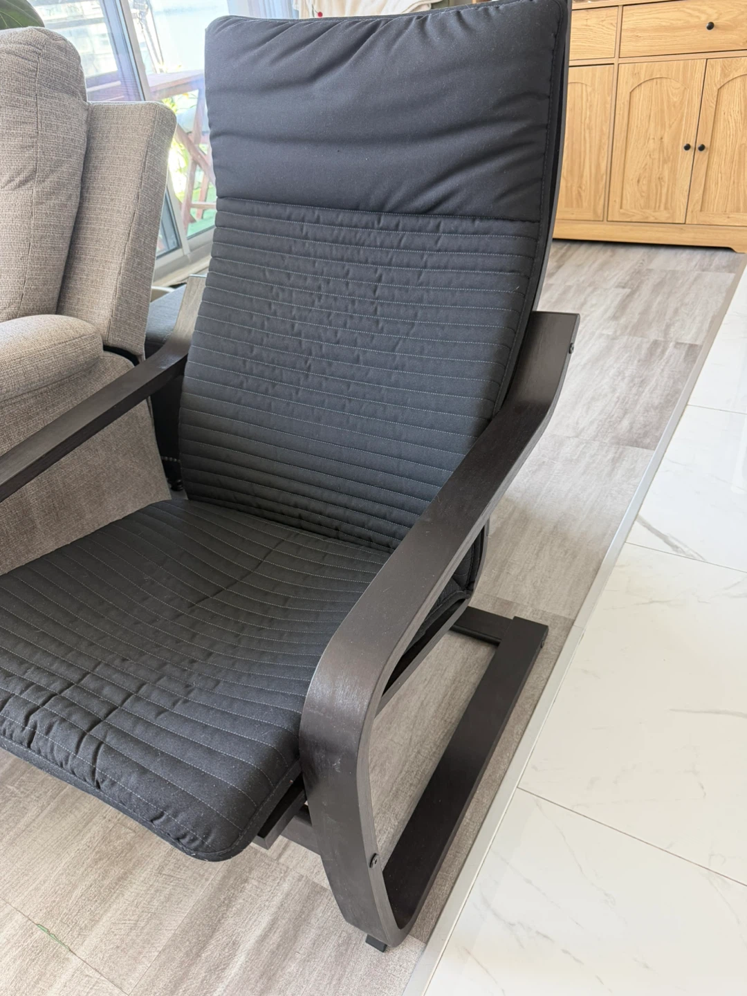 Black Pöang Armchair - photo 3
