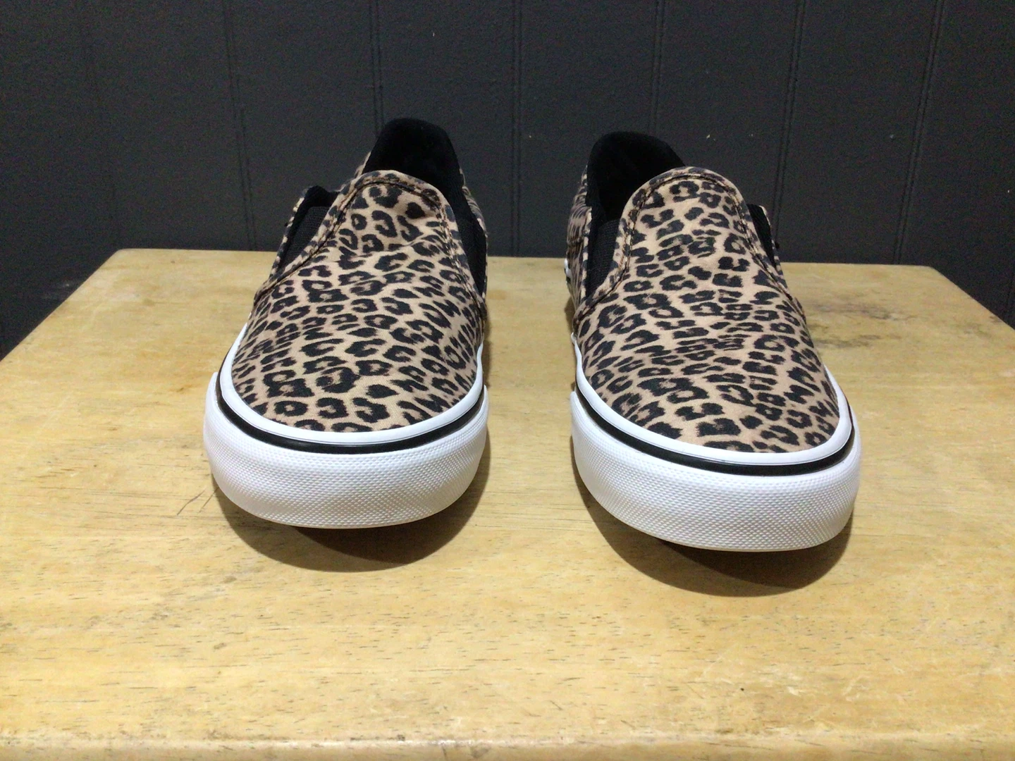 Women’s..Vans Asher Deluxe Slip-On Sneaker