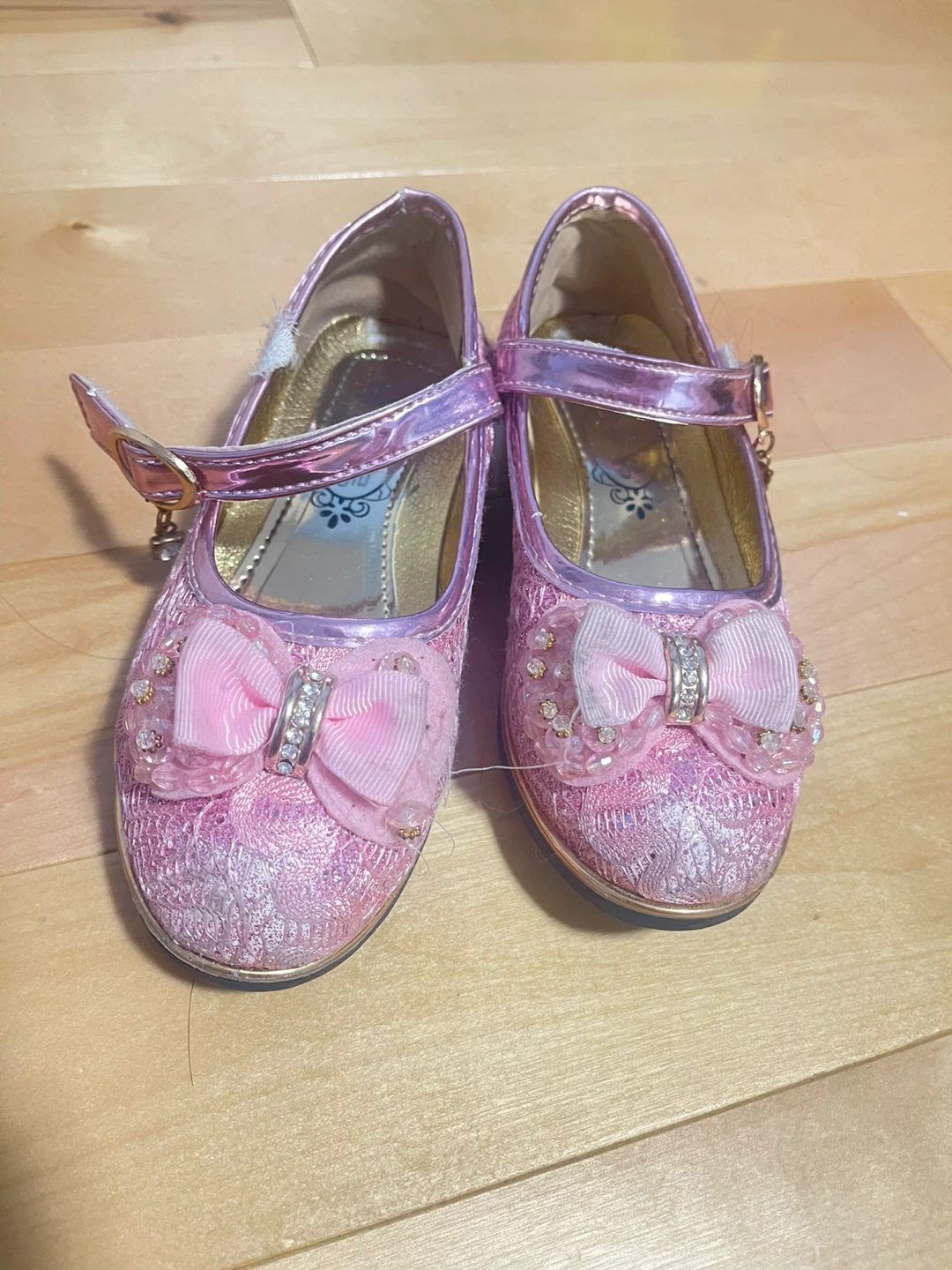 Pink sparkly bow Mary Jane shoes