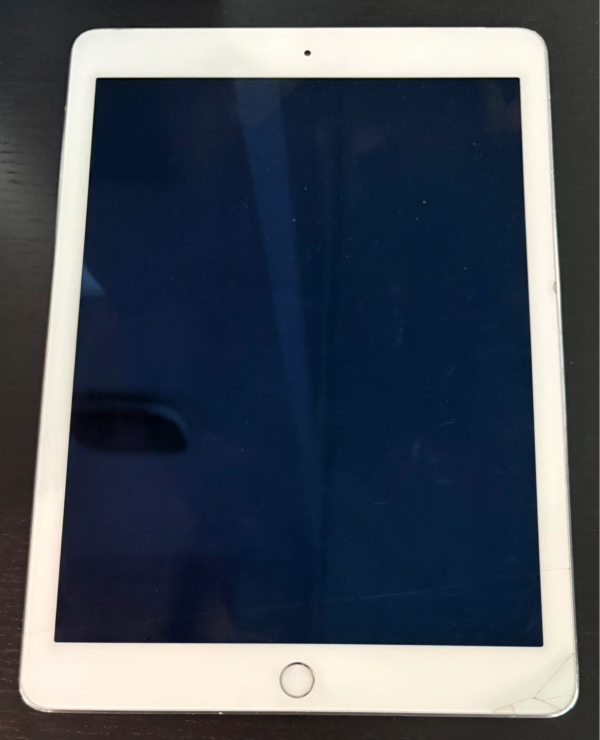 Apple iPad Air + Cellular selling as is.. ⚽️ - photo 5