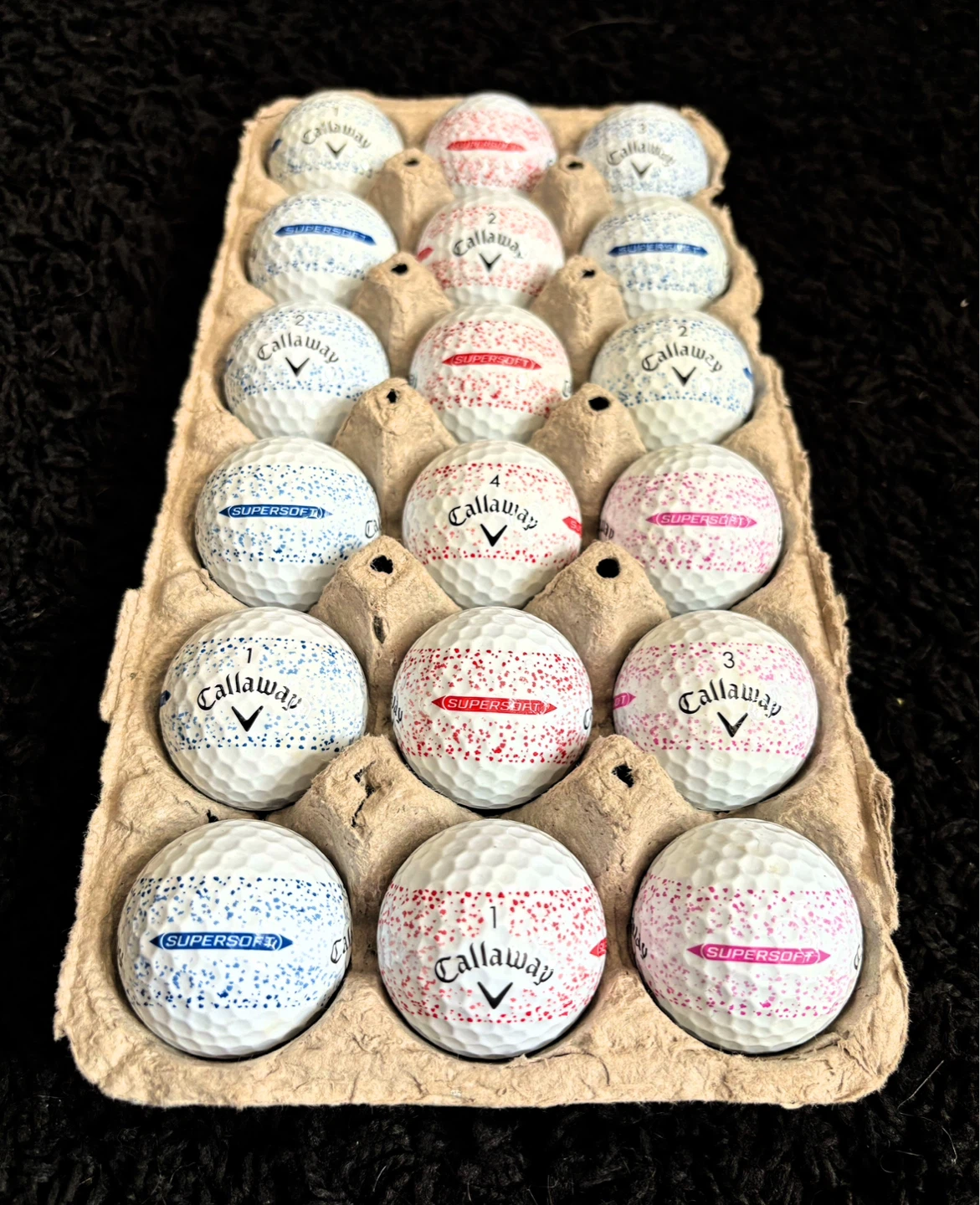 18 Callaway Supersoft Splatter Golf Balls