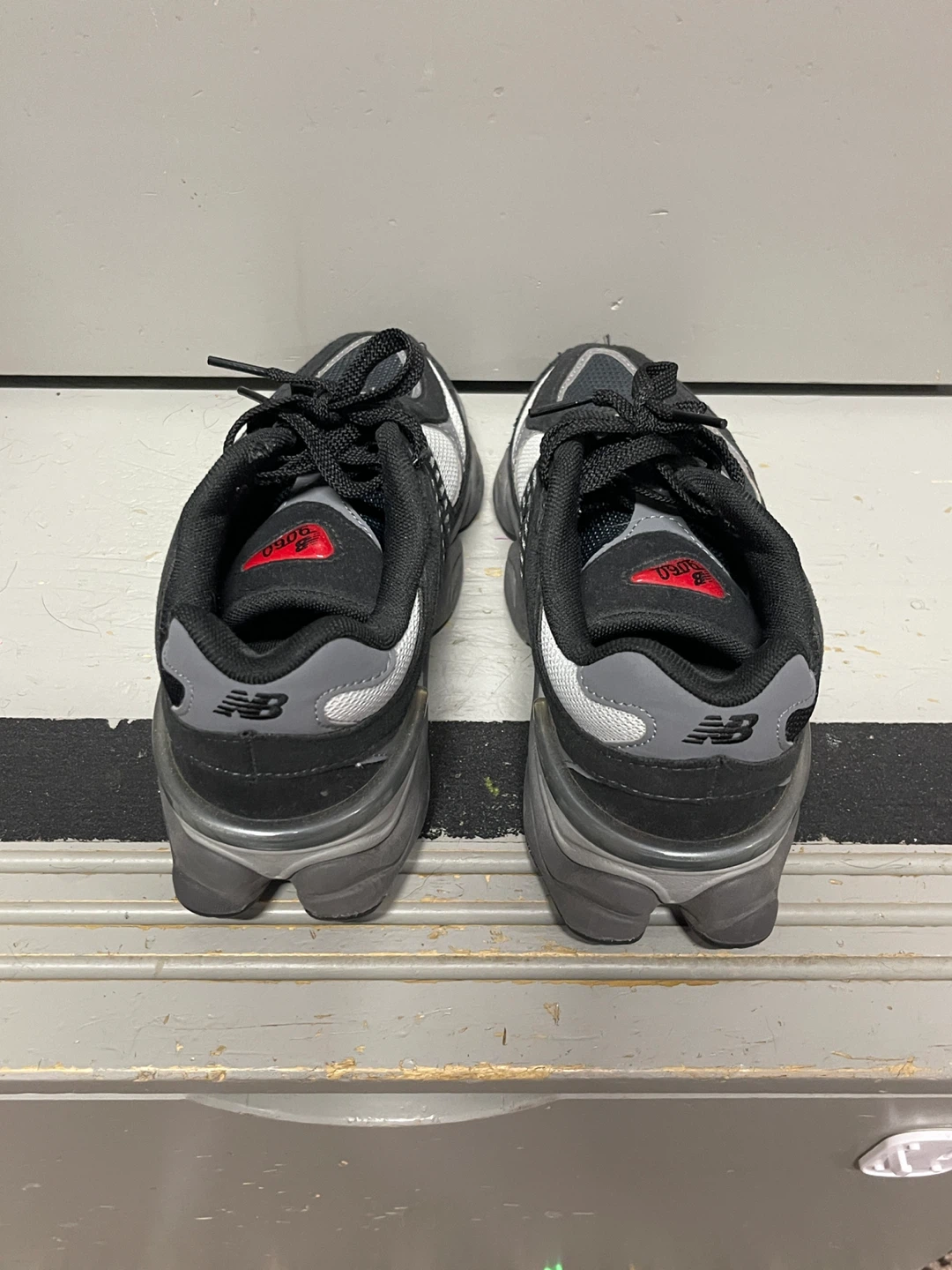 New Balance 9060 Men's Shoes Black/Grey Size 4 US - photo 2