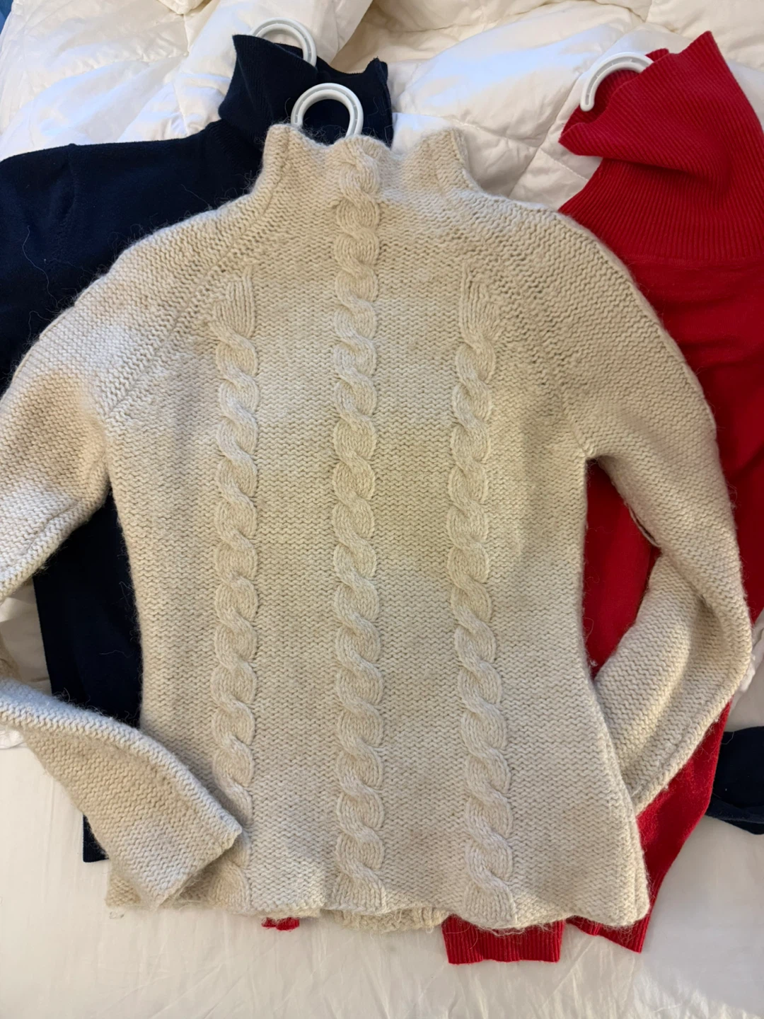 MNG Cream Cable Knit Turtleneck Sweater Size M ⚽️