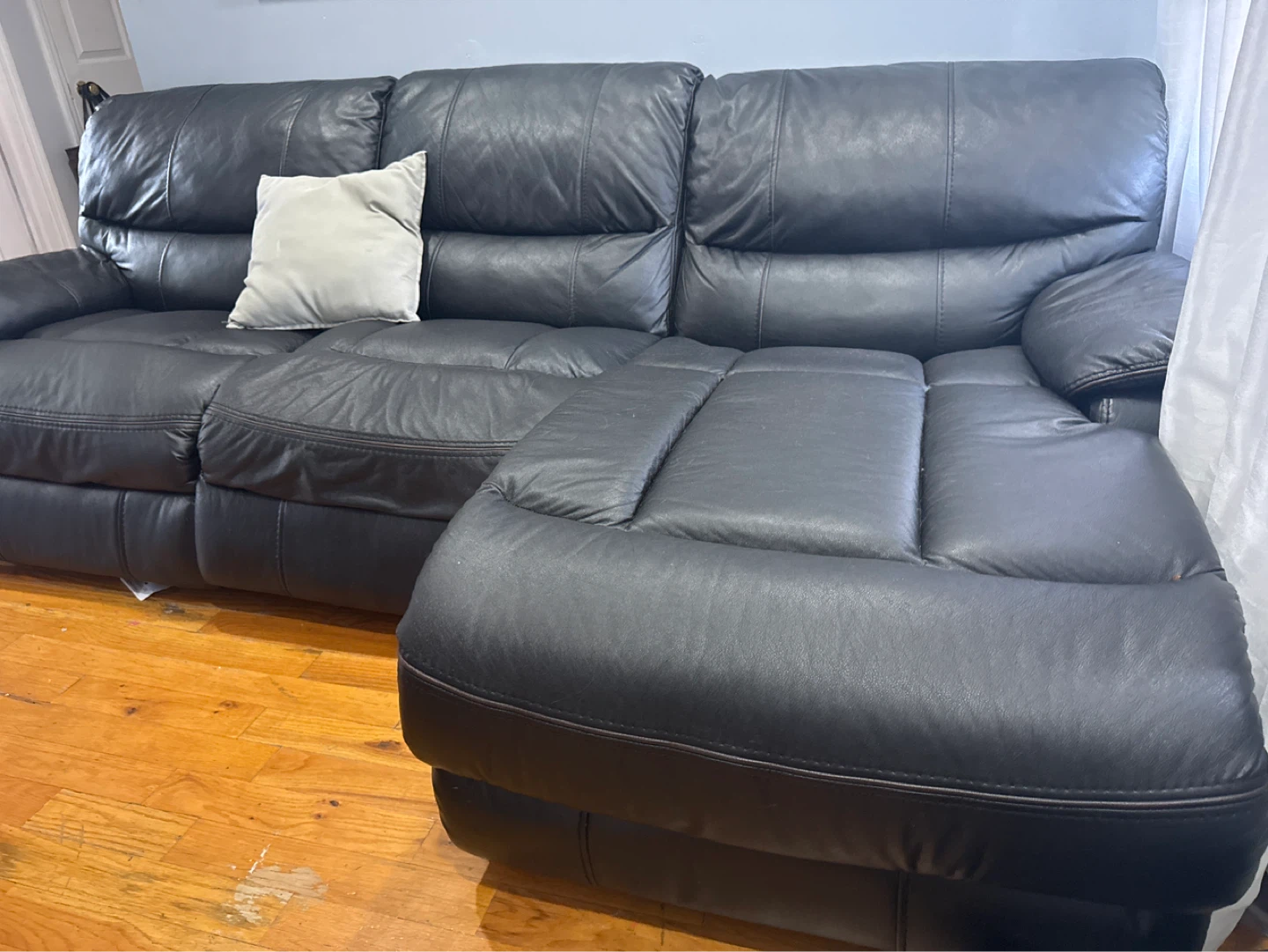 Black Leather Sectional Sofa - photo 2