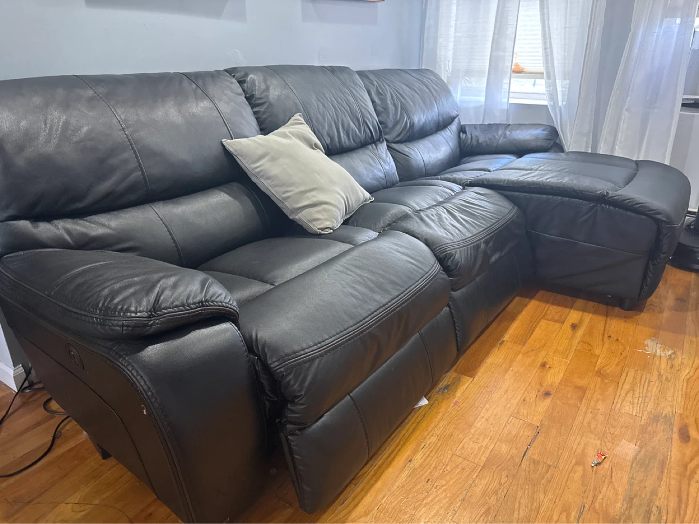 Black Leather Sectional Sofa