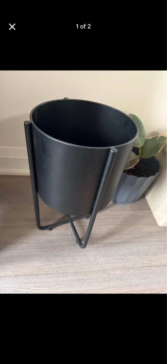 Black Metal Planter with Stand