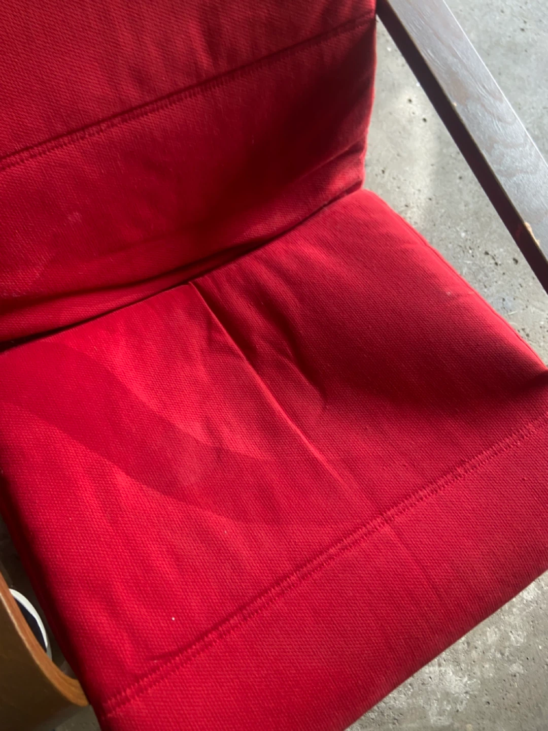 Red Lounge Chair with Ottoman - photo 2