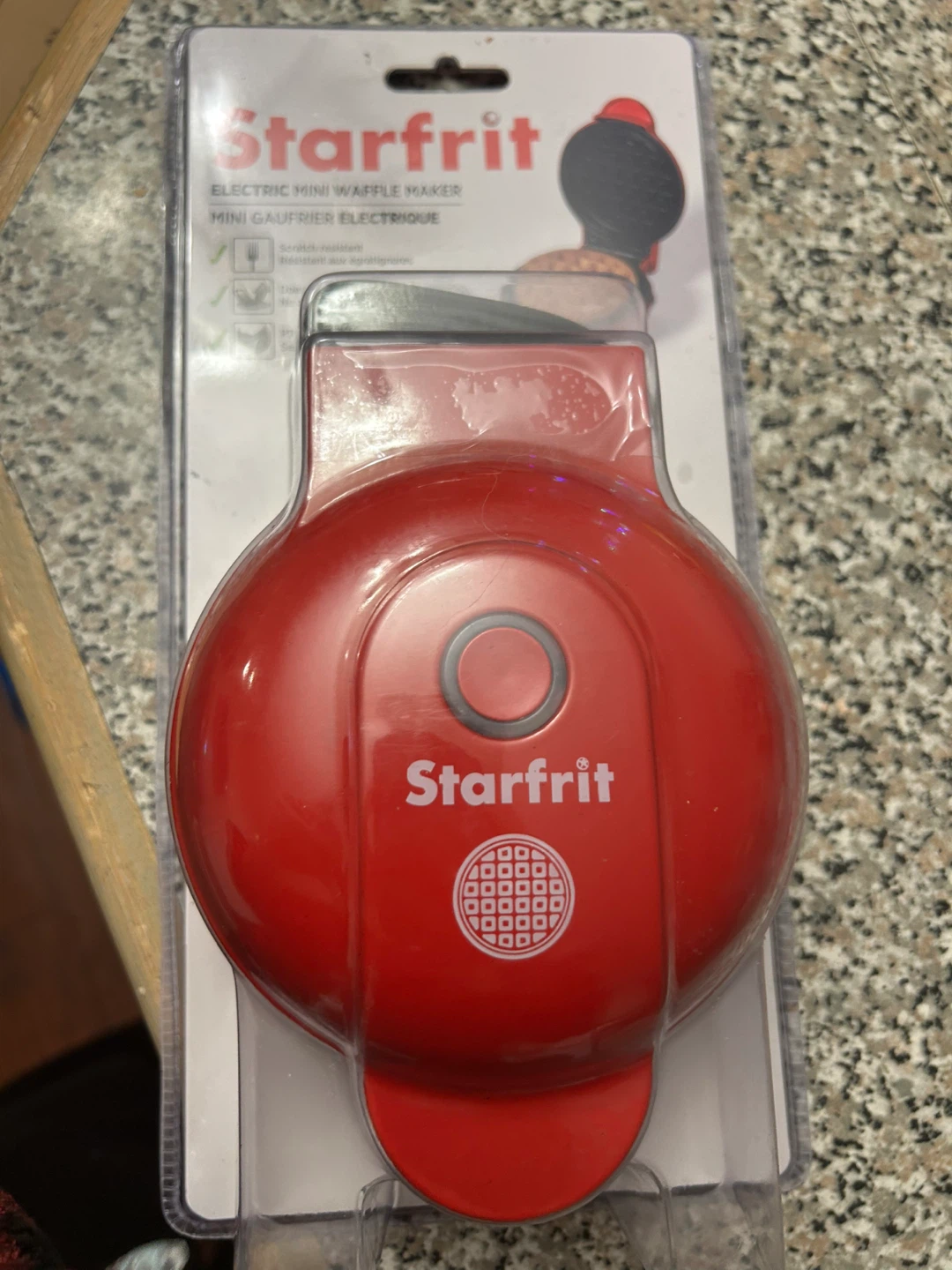 Starfrit Electric Mini Waffle Maker