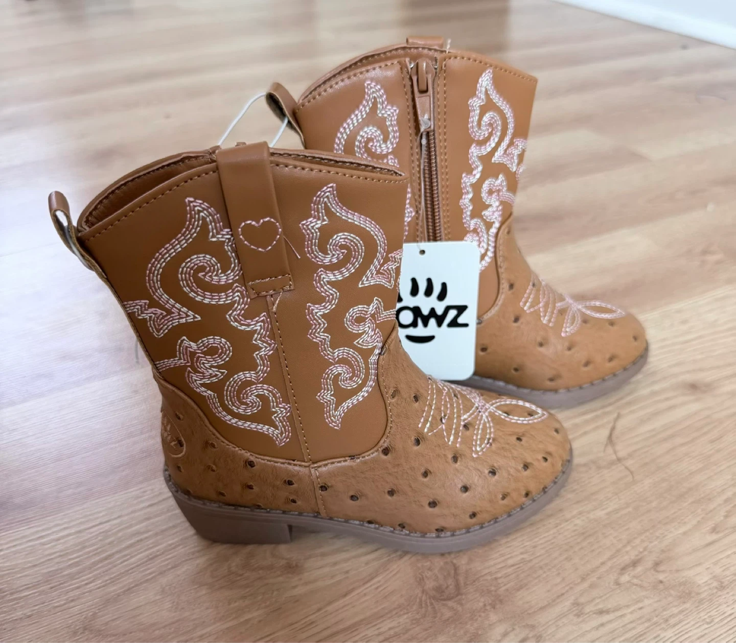 Brown Western girls Cowboy Boots-size 7⚽️