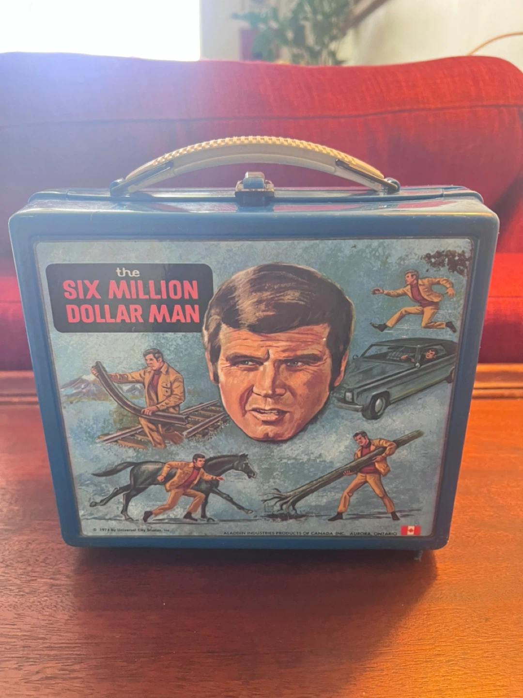 Vintage 1974 Six Million Dollar Man Lunch Box Collectible