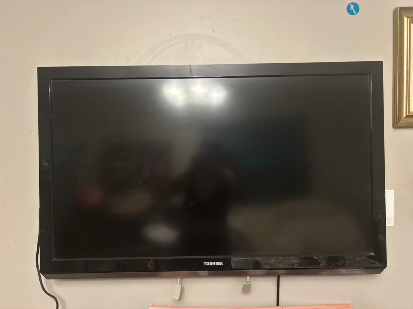Toshiba Black Flat Screen TV