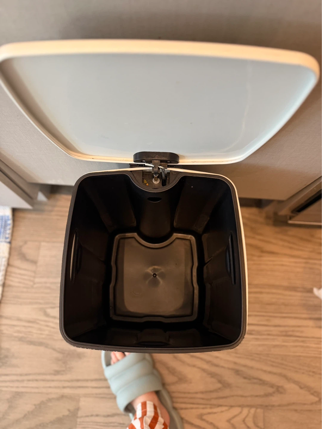 SONGMICS Trash Can 25L - photo 3