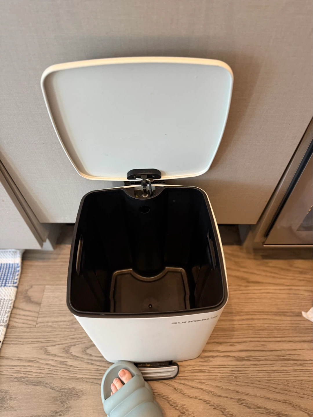 SONGMICS Trash Can 25L - photo 2