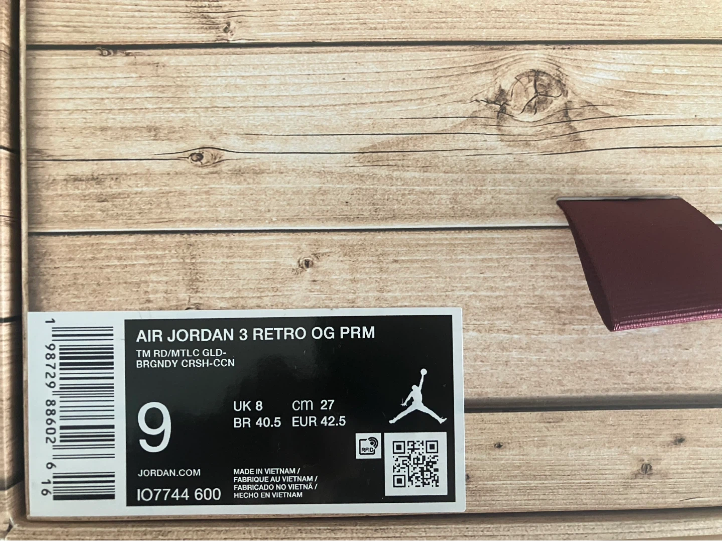 Air Jordan 3 Retro OG PRM BIN 23 Sneakers - photo 3