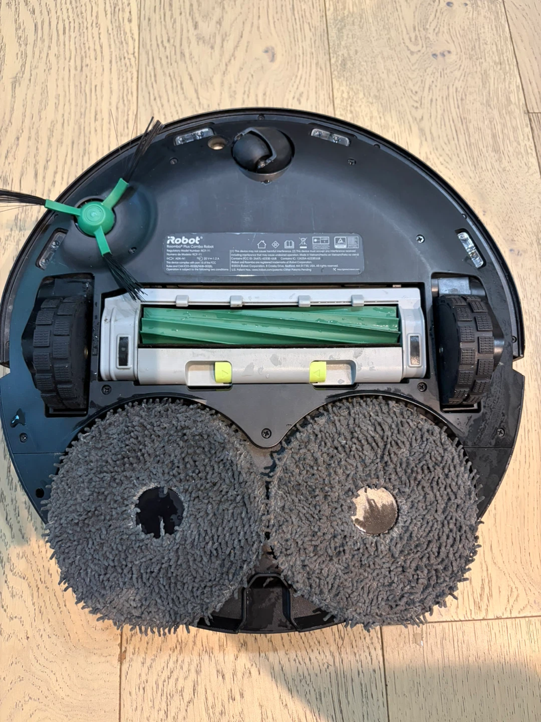 2024 iRobot Roomba Plus 405 Combo Robot Vacuum & Mop - photo 5
