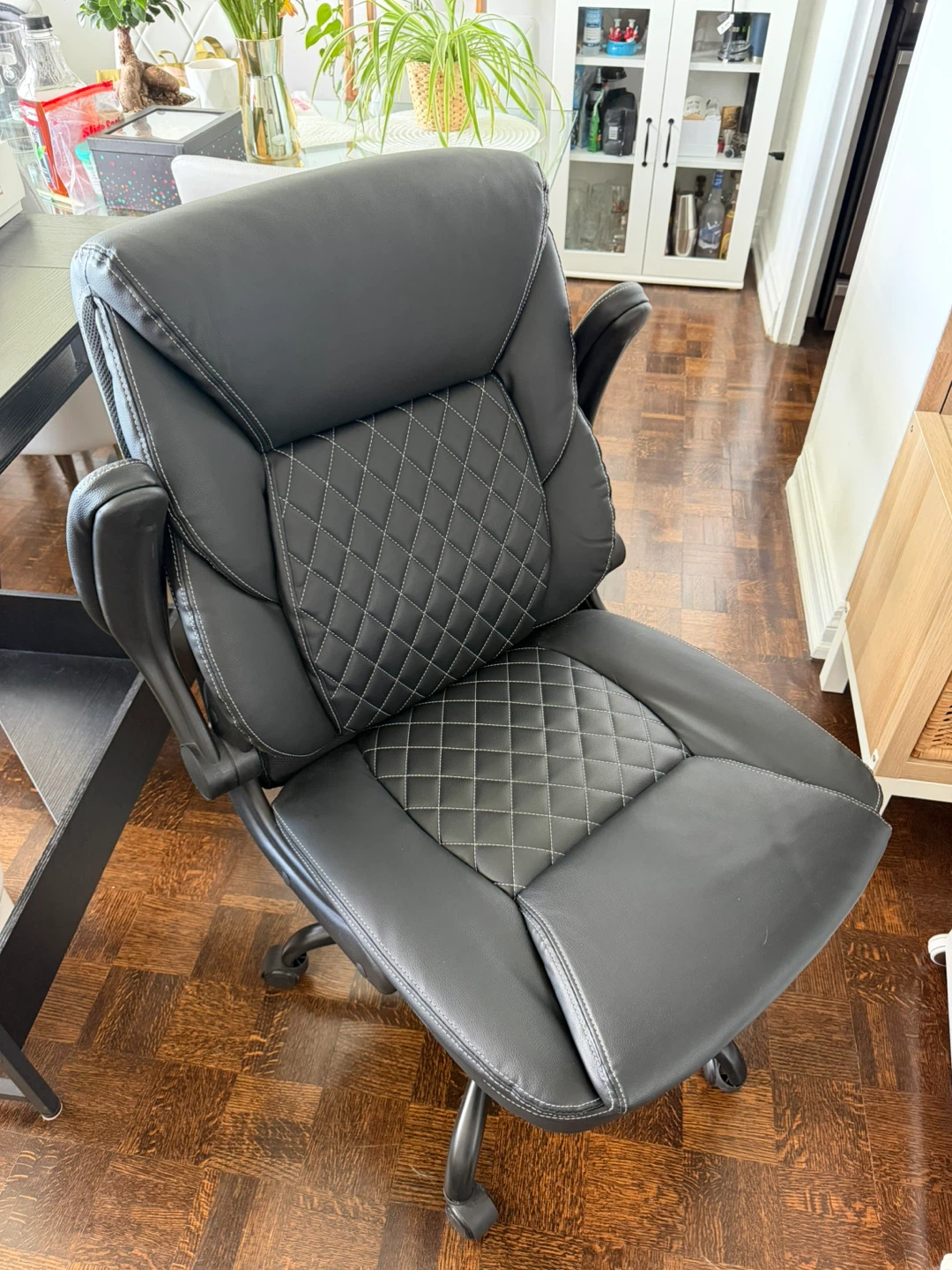 Black Faux Leather Executive Office Chair - photo 2
