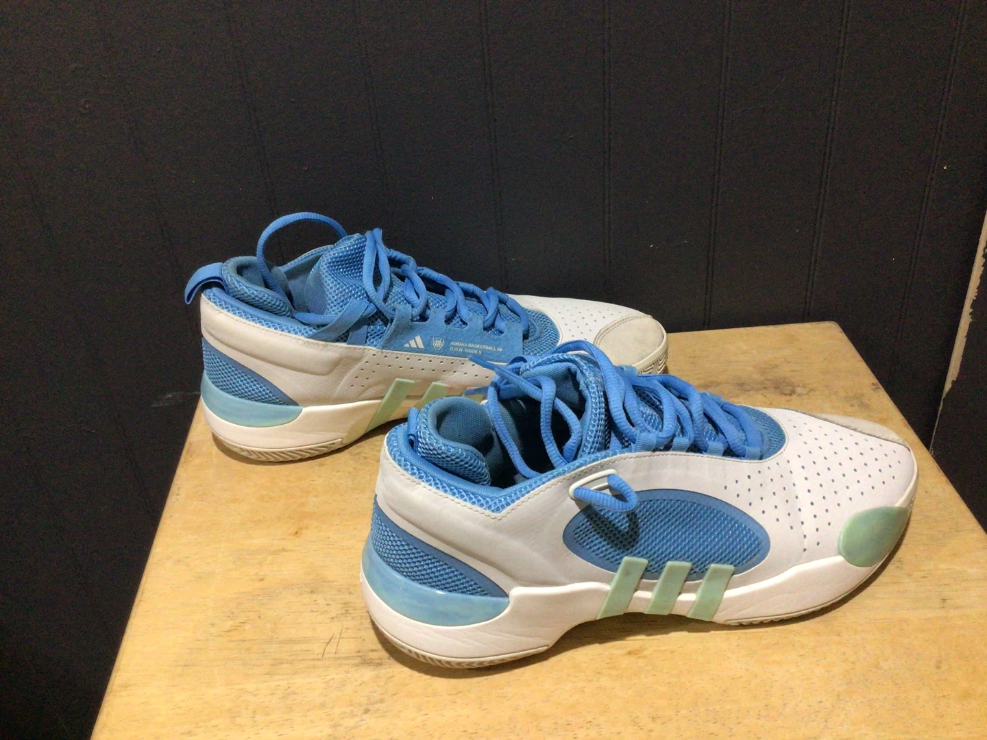 Adidas Lightstrike White & Blue Basketball Sneakers - photo 3