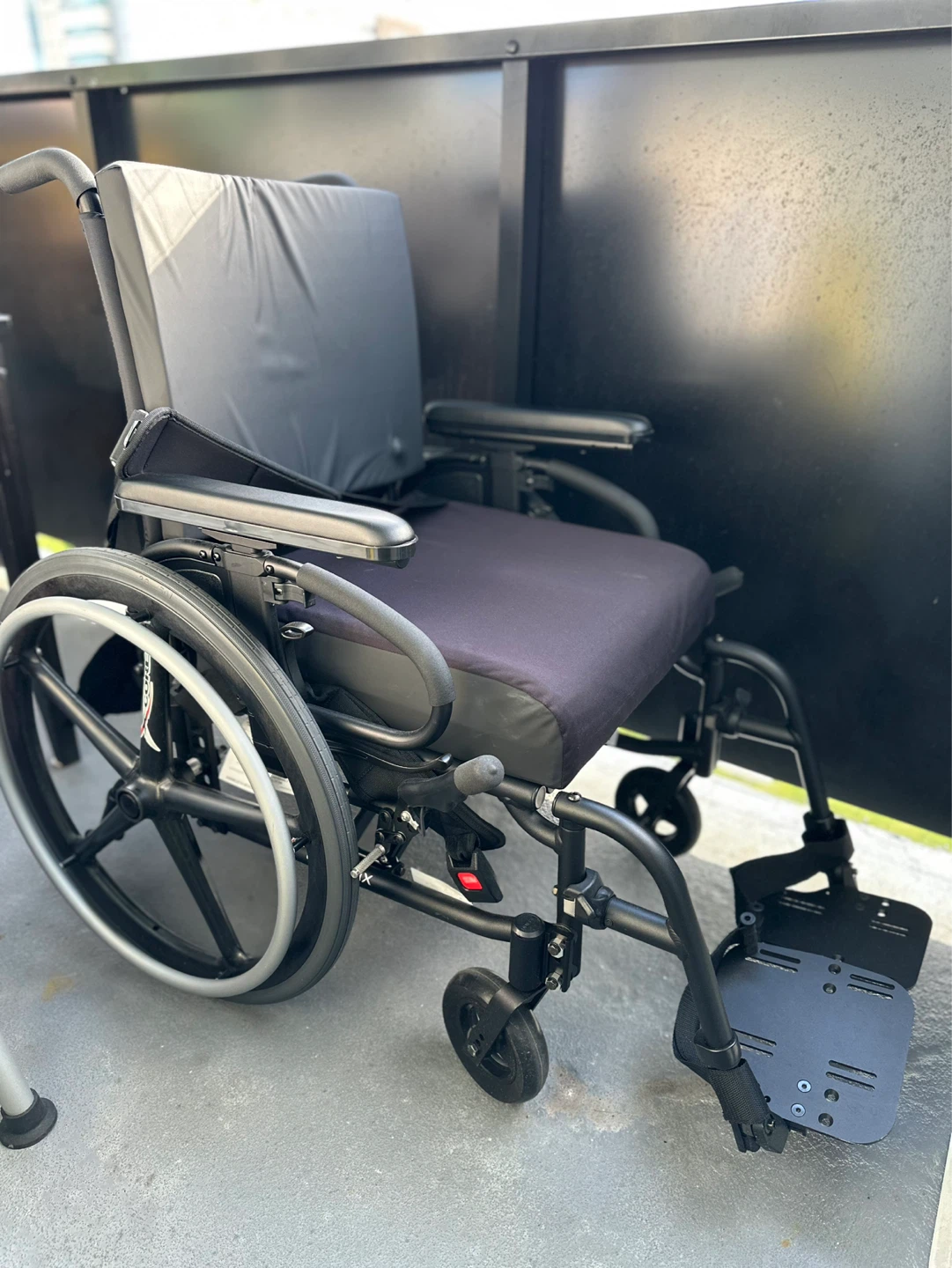 Quickie QX wheelchair with Jayco Geo-Matrix Hybrid Wheelchair - photo 3